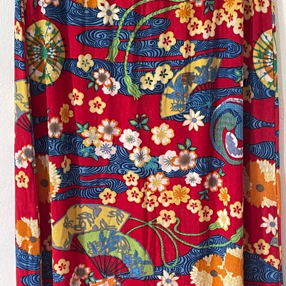 Slinky Brand red oriental floral print textured midi skirt - Picture 3 of 5